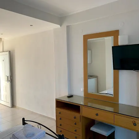 Vrachos Apartments Aparthotel Afytos